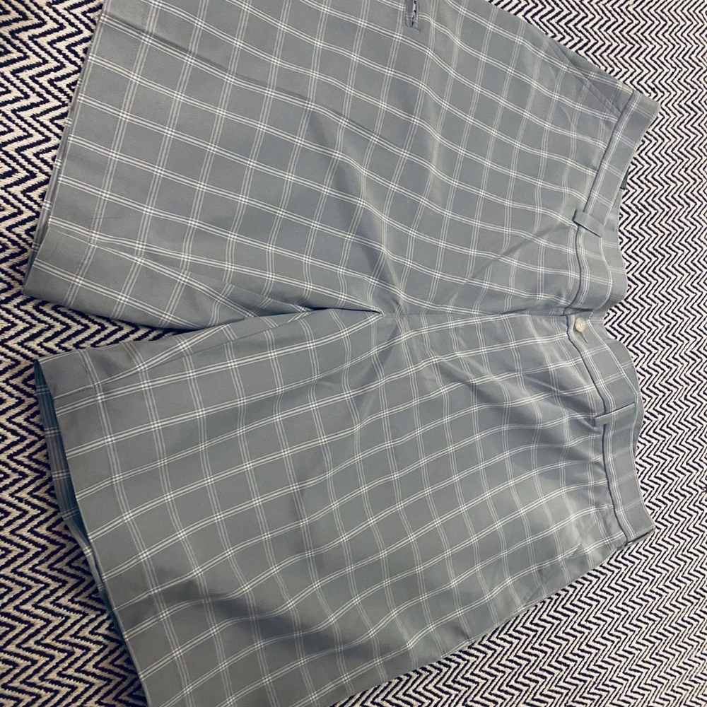 Men’s size 42 grand slam shorts